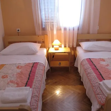 Apartment Nera *