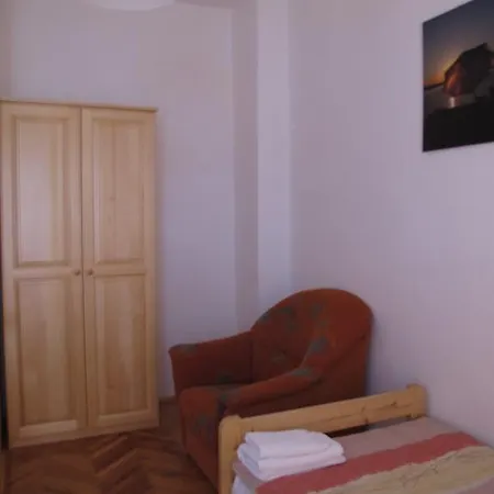Nera Apartment *