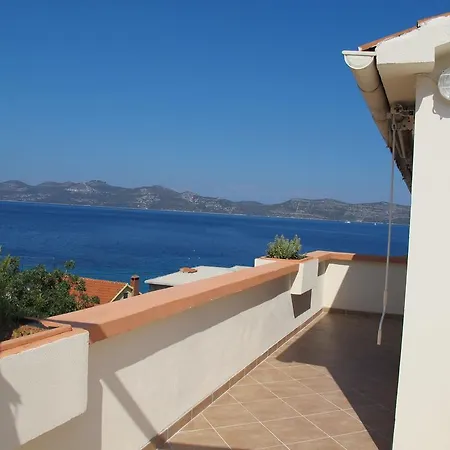 Apartment Nera Mali Iz